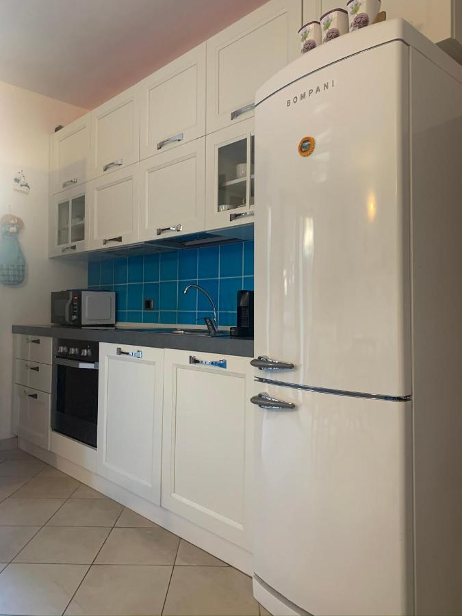 Appartement La Casa Azzurra à La Maddalena  Extérieur photo