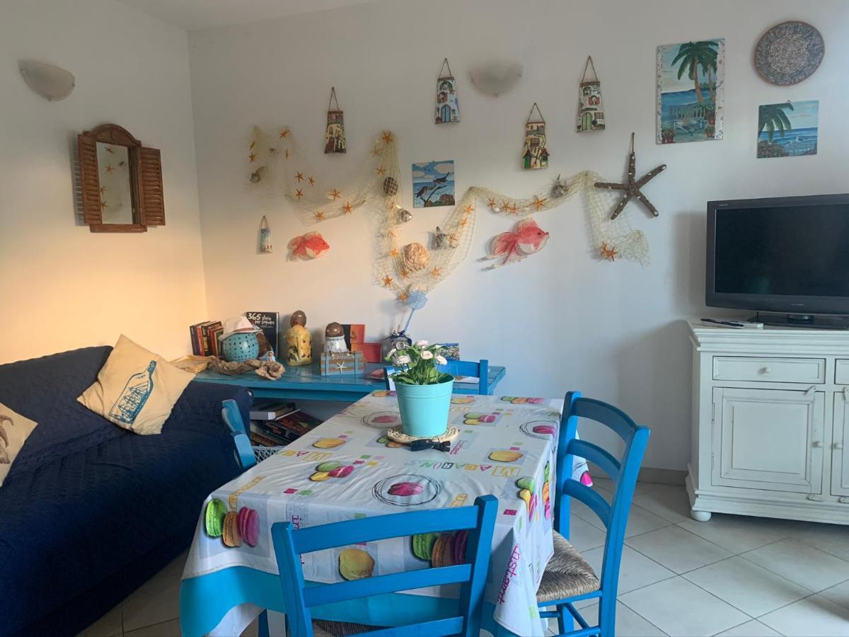 Appartement La Casa Azzurra à La Maddalena  Extérieur photo